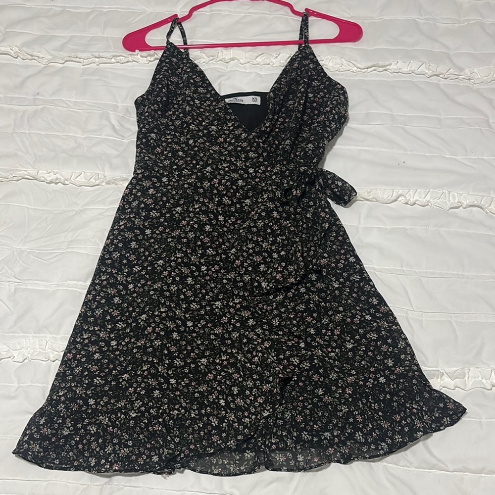 Hollister Black and White Ruffled Tiered Mini Sundress